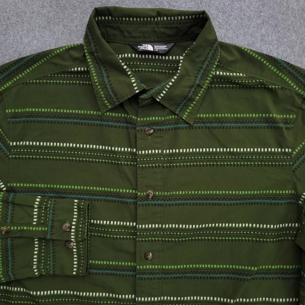 North Face Shirt Mens L Green Geometric Stripe Hiking Gorpcore Button Up
